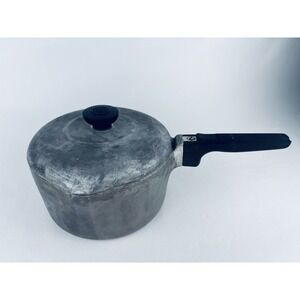 Vintage Wagner Ware Magnalite 4683M 3 Qt Double Spout Sauce Pot Pan W/Lid